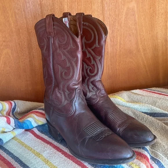 Vintage Tony Lama Western Boots oxblood dark burgundy leather cowboy boots 10D m - Picture 2 of 11